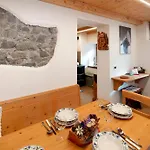 アパート La Casa Di Bryan Piaia
